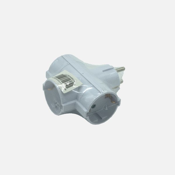 Eco Adaptador 3tomas Retract.mod4 2p+e 16a 230v Blanco Ptotecc. Infantil 4x8,5x10cm